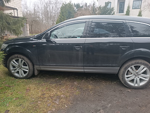 AUDI Q7 2012 S-Line FACELIFT (6 foto / 7)