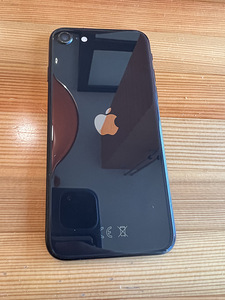 iPhone SE 2020 (64 GB) (2 foto / 2)
