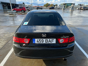 Honda Accord 2.0 114kW (4 foto / 15)