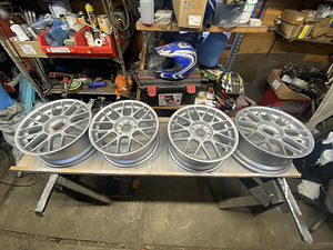 BMW BBS RC 304 5x120 17" veljed (1 foto / 8)