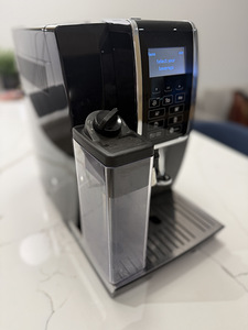 Müüa DeLonghi Dinamica täisautomaatne kohvimasin (2 foto / 3)