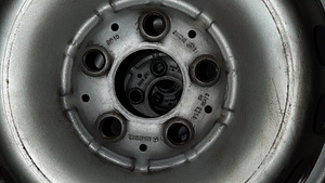 Suverehvid veljedega MB Vito 215/65/16C, 5x112, ET 54 (2 foto / 4)