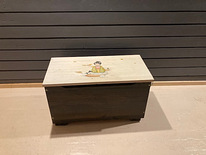 Ящик для игрушек Poppy из массива дерева