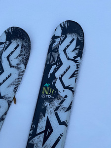 Laste mäesuusasaapad Rossignol, s 35 (5 foto / 6)