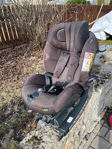 Безопасное сиденье BeSafe iZi Combi X4