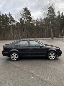 Volkswagen bora (4 фото из 4)