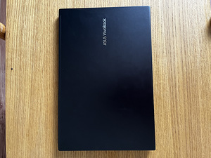Asus Vivobook (2 фото из 7)