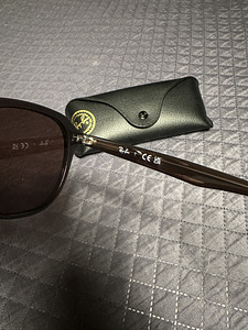 Originaal RayBan päikeseprillid + tasuta prillid (6 foto / 10)