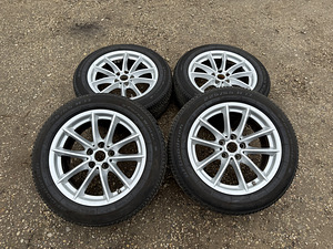 BMW (5x112) 17 tolli originaal valuveljed rehvidega