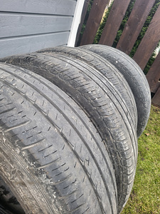 Hankook 235/65/16 (4 фото из 5)