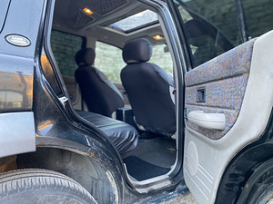 Land Rover Freelander 2.0 85 кВт автомат (10 фото из 13)