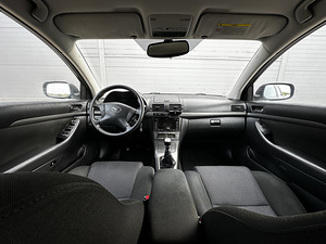 Toyota Avensis facelift 2.0 93kw d4d (7 foto / 14)