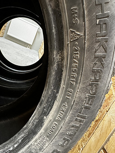 Nokian hakkapeliitta 8 215/55 R17 (3 foto / 4)