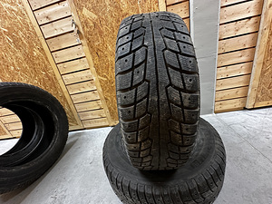 Michelin X-Ice North (3 фото из 6)