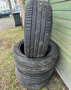 Michelin (4 foto / 5)