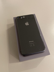 iPhone 8 плюс 64 гб (2 фото из 2)