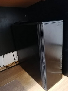 Lauaarvuti komplekt (2 foto / 5)
