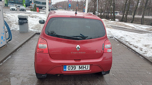 Renault Twingo 2012 Rip Curl 1.1 55kW (4 foto / 15)