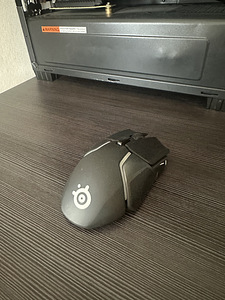 SteelSeries Rival 650 juhtmevaba mängurihiir (2 foto / 3)