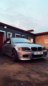 BMW 330d 150kw (6 foto / 6)