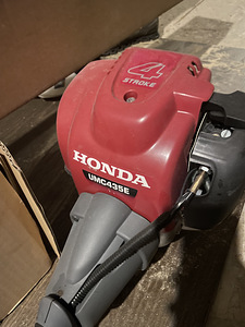 Honda trimmerid ja lisaseadmed (4 foto / 10)