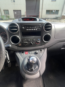 M: citroen berlingo multispace 2011a 1.6d (7 foto / 10)