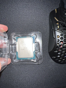 Intel Core i9-13900KF (1 фото из 3)