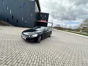 Volvo V60 D3/D4 2011 (3 фото из 9)