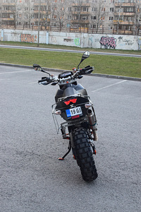 KTM 690 SM 2007 (5 фото из 7)