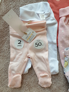 Beebi riided 50, 56, 62 Uued ja vähe kasutatud. Kõik 8€ (1 foto / 5)