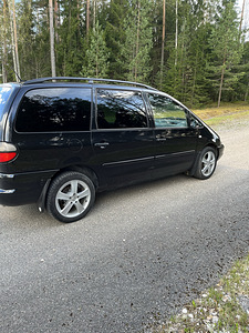 Автомобиль (3 фото из 5)