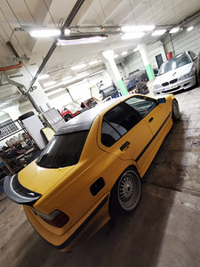 BMW 325I NON VANOS. (2 foto / 6)