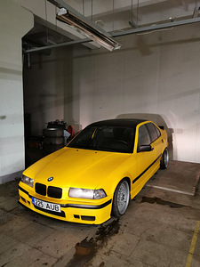 BMW 325I NON VANOS. (6 foto / 6)