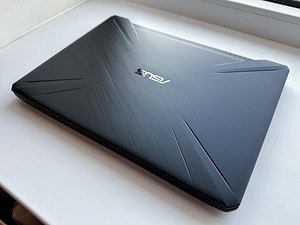 Mänguri sülearvuti Asus TUF Gaming FX505D (1 foto / 3)