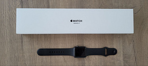 Apple Watch Series 3 Black (2 foto / 3)