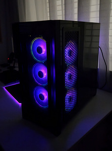 ICUE 5000X RGB, RTX 4080, i7-12700KF, 32GB RAM (2 foto / 7)