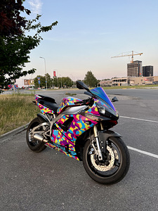 2001 yamaha YZF R1 (доки A2) (2 фото из 5)