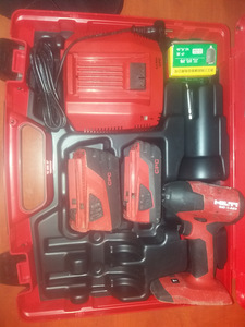 HILTI lööktrell + akulaadija + 2 akut + kohver! (6 foto / 7)