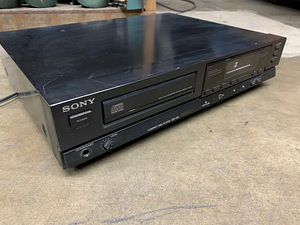 Vintage Sony CDP-350 Compact Disc Player (5 foto / 10)