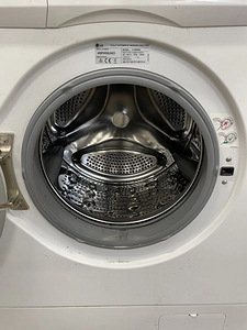 Pesumasin LG Direct Drive 7 kg. (6 foto / 8)