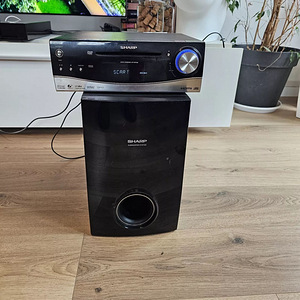 Sharp HT - DV 40 H3 Kodukino Süsteem (2 foto / 9)