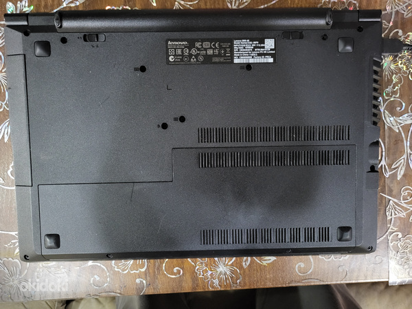 Ноутбук Lenovo b50-45 (фото #2)