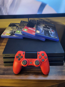 Playstation 4 PRO 1 TB(PS4 PRO) (1 foto / 1)