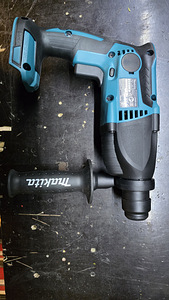 Makita puurvasar DHR165 18V (2 foto / 3)