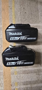 Makita 18v aku x 2tk (2 foto / 4)