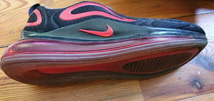 Продам кроссовки nike air max 720. (2 фото из 5)