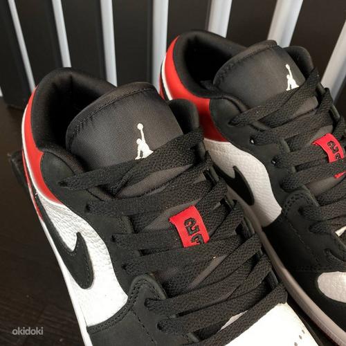 Nike Air Jordan 1 Low, белый/черный, красный (фото #2)