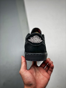 Nike Jordan Black Phantom (3 фото из 3)