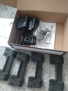 Thule Kit 186056 või 186172 Renault Espace 23- Kadjar 15-