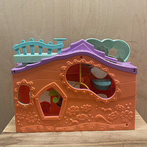 Littlest Pet Shop maja (5 foto / 5)